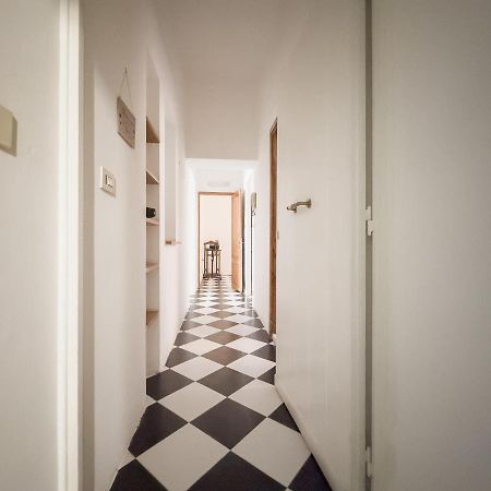 Domus Sant'Elena 2 Apartman Róma Kültér fotó