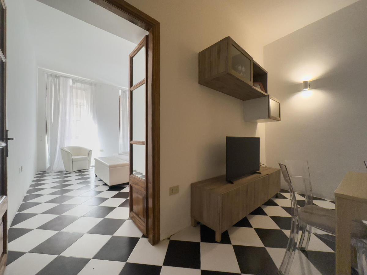 Domus Sant'Elena 2 Apartman Róma Kültér fotó