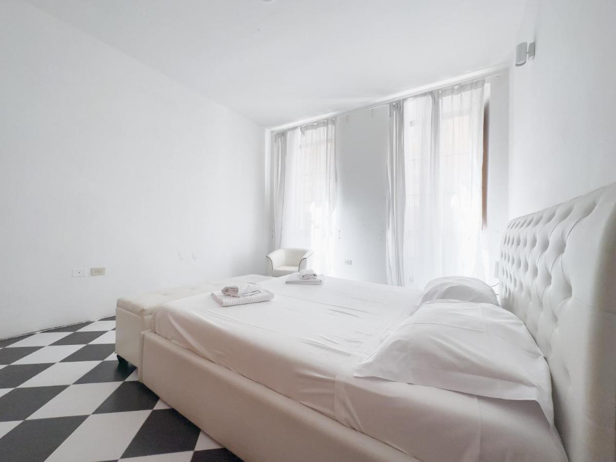 Domus Sant'Elena 2 Apartman Róma Kültér fotó