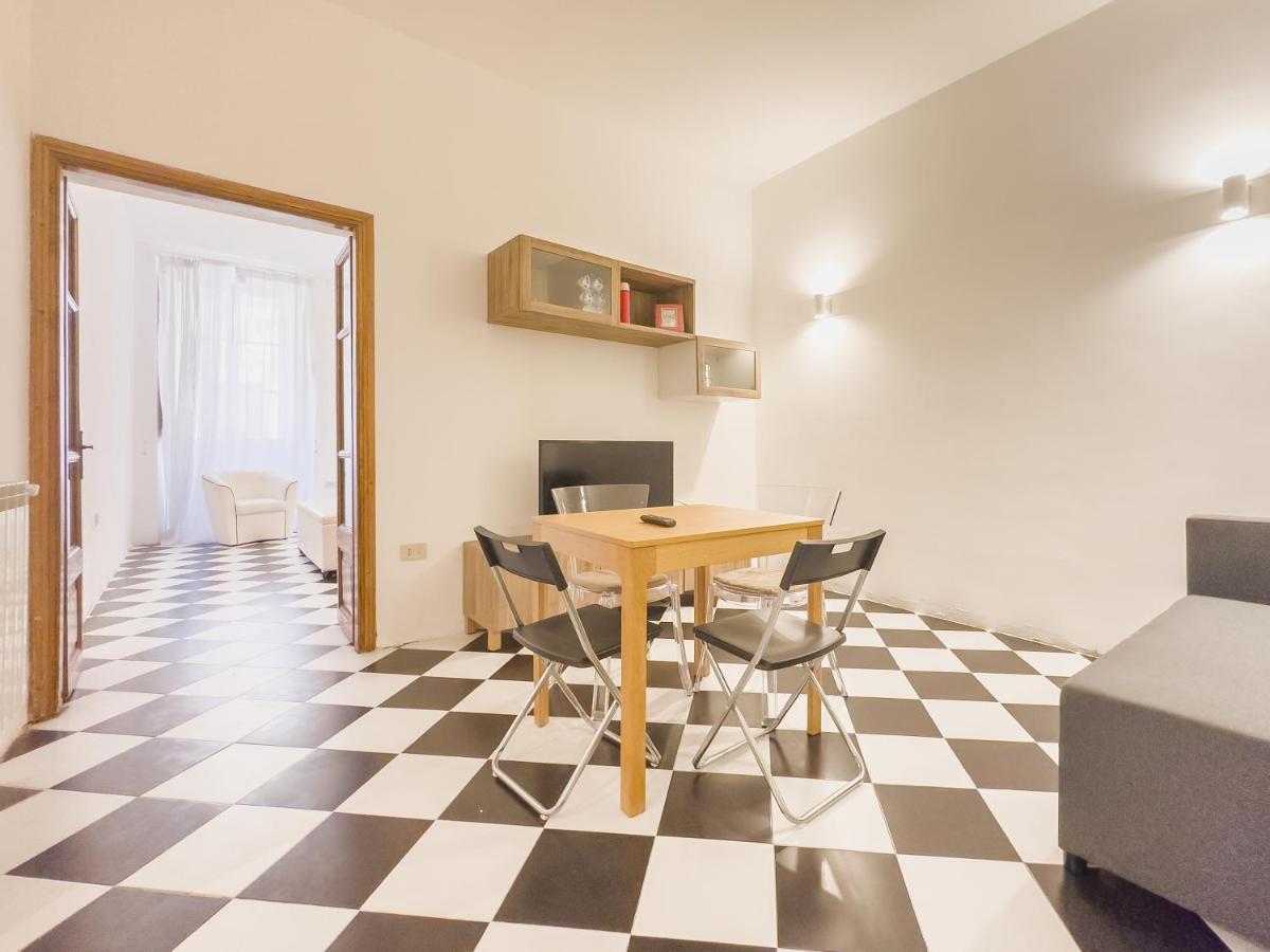 Domus Sant'Elena 2 Apartman Róma Kültér fotó